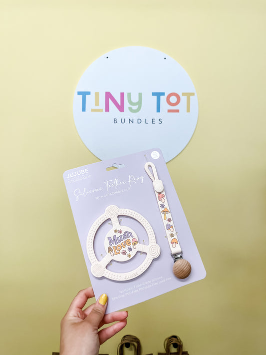 Silicone Teether Ring with Detachable Clip - Mushy Love