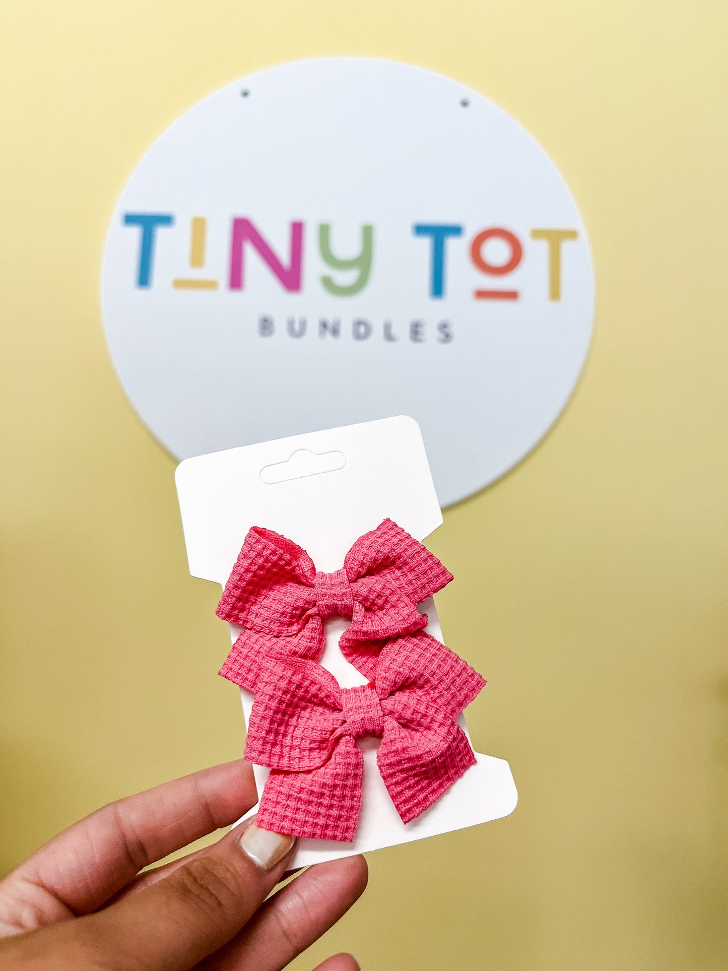 Blakely Bow Clip