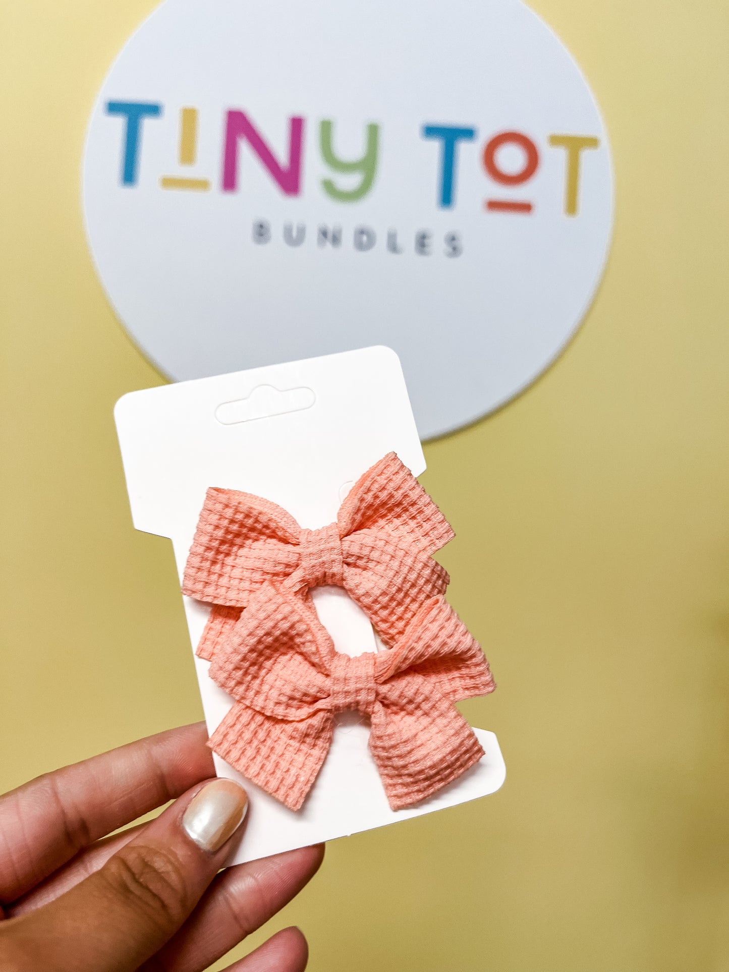 Blakely Bow Clip
