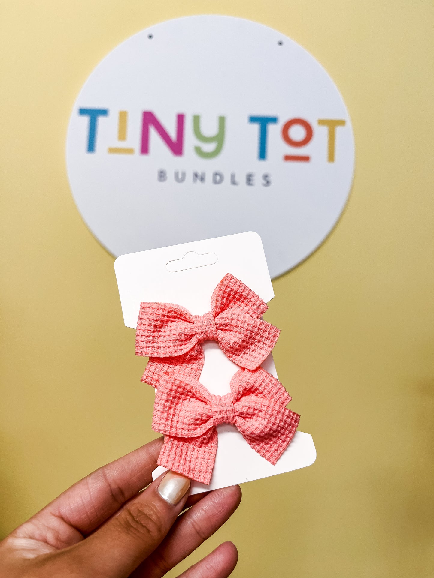 Blakely Bow Clip