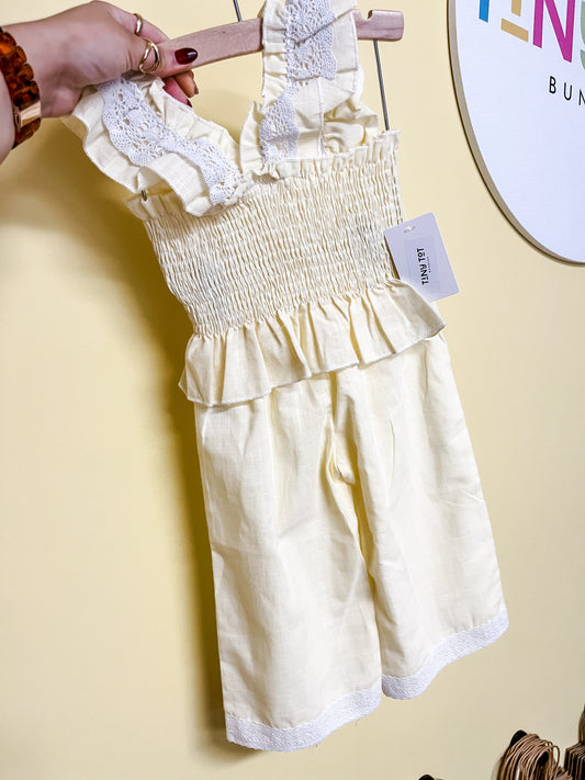 Buttercup Lace Linen Set